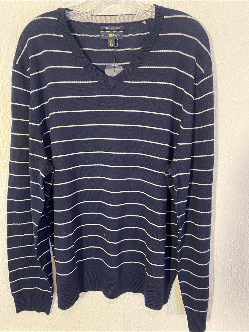 Club Room Navy and White Stripe V-Neck Sweater Size Large